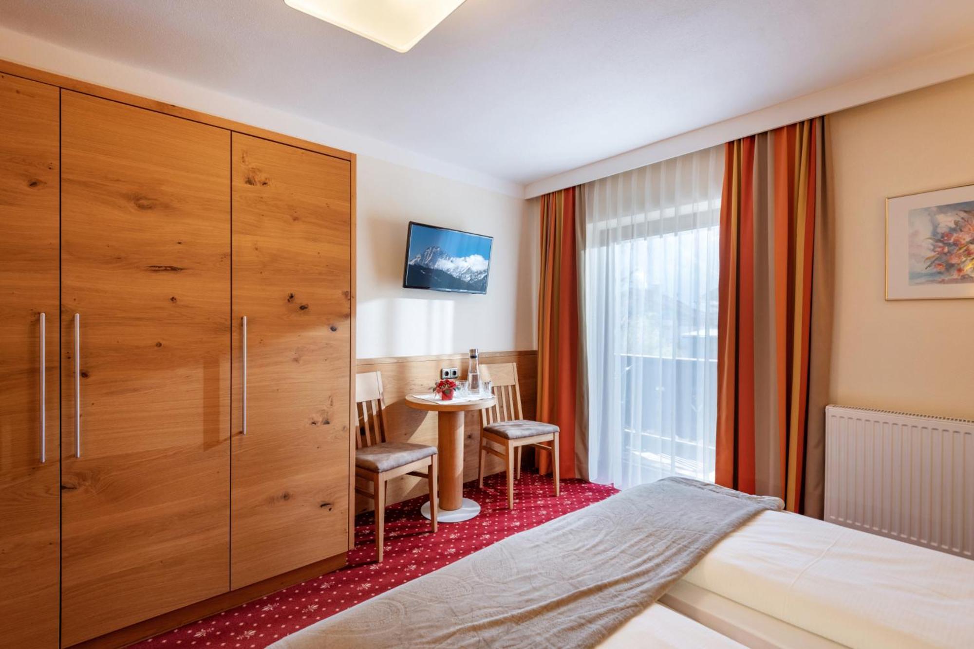 Hotel Garni Birkenhof Mayrhofen Esterno foto